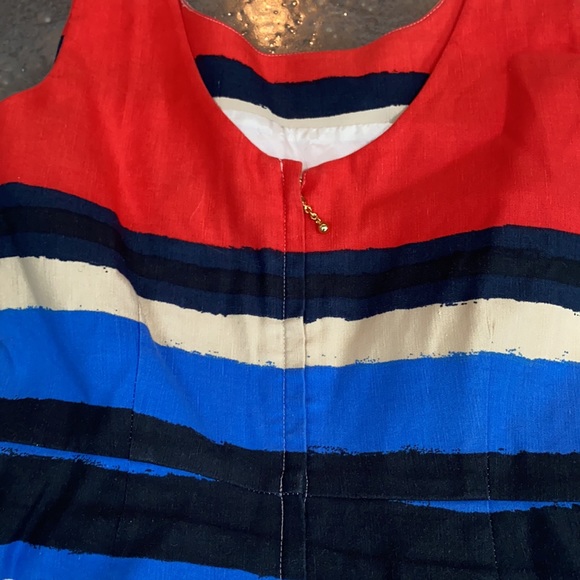 Dress - Picture 3 of 6